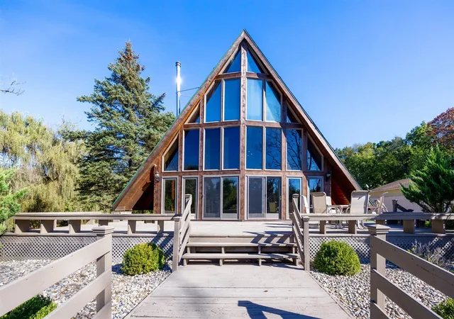 1st image of 12175 Watkins Rd, Brooklyn, MI 49230 | MLS# 70497327