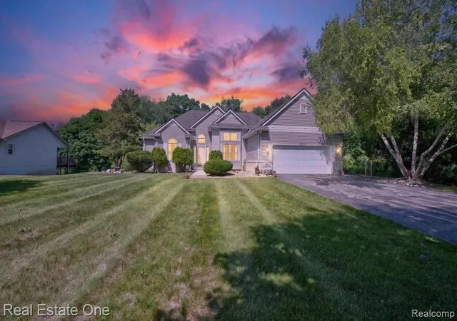 1st image of 5128 Queensway, Howell, MI 48843 | MLS# 61008884