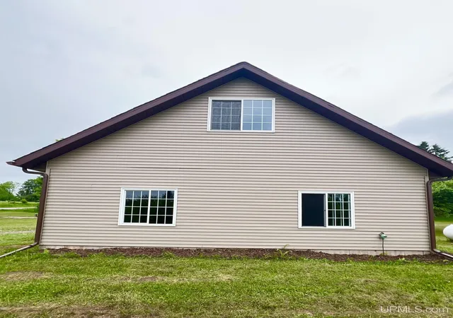 Homes for sale in Felch, MI | N7751 Norway Lake Rd, Felch, MI 49831 | MLS# 50211805