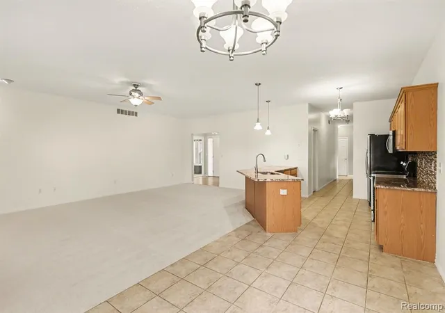 5th image of 2853 Rubbins Rd, Howell, MI 48843 | MLS# 60977090