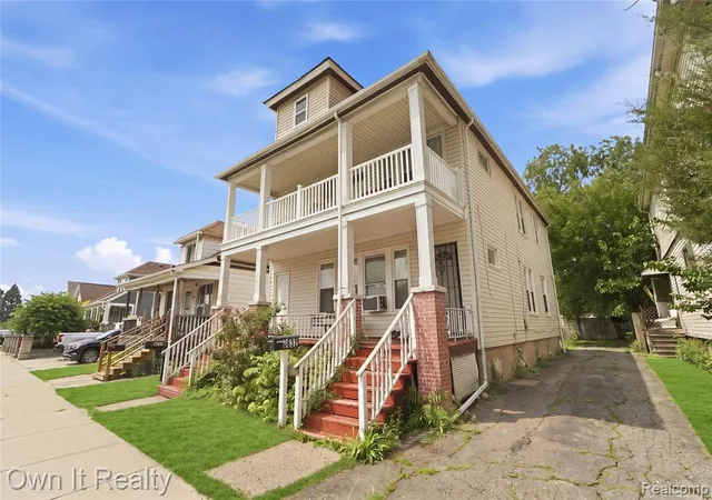 3rd image of 8632 Smart St, Detroit, MI 48210 | MLS# 61021039