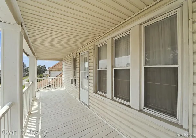 4th image of 8632 Smart St, Detroit, MI 48210 | MLS# 61021039
