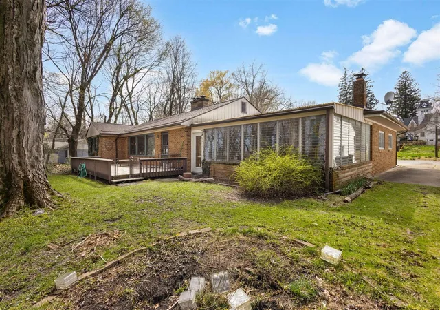 2nd image of 525 Prospect St, South Haven, MI 49090 | MLS# 70525972