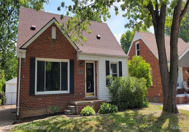 45th image of 2712 N Vermont Ave, Royal Oak, MI 48073 4266 | MLS# 61023536