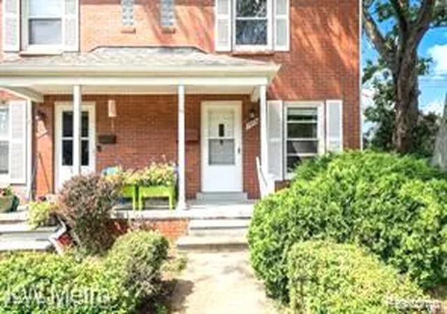 1st image of 1009 E 4th St, Royal Oak, MI 48067 | MLS# 61016427