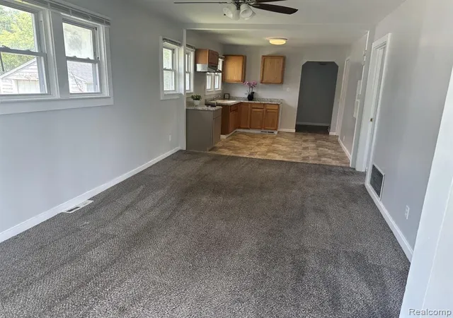 Homes for sale in Burton, MI | 3241 Shaw St, Burton, MI 48529 | MLS# 61008933