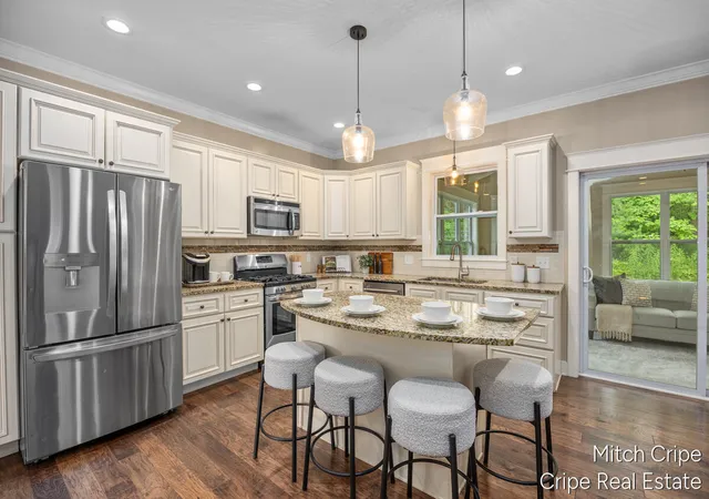 3rd image of 5050 Tiamo Ln, Rockford, MI 49341 | MLS# 70542487