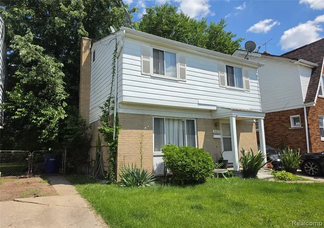 Photo 3 of Single family home for sale at 15882 Ilene St, Detroit, MI 48238 1047 | MLS# 61024853 | Listing updated on 2026-08-27
