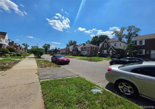 Photo 4 of Single family home for sale at 15882 Ilene St, Detroit, MI 48238 1047 | MLS# 61024853 | Listing updated on 2026-08-27