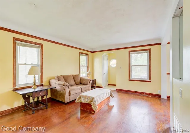 Homes for sale in Berkley, MI | 1355 Harvard Rd, Berkley, MI 48072 | MLS# 61007683
