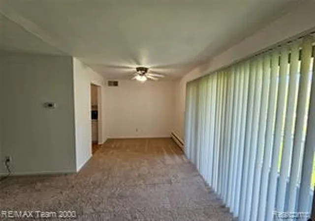 Homes for sale in Farmington, MI | 33234 Kingslane #11, Farmington, MI 48336 | MLS# 61008965