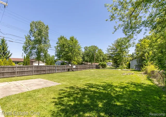 34th image of 3103 Crooks Rd, Rochester Hills, MI 48309 | MLS# 60996846
