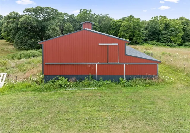 Homes for sale in Cassopolis, MI | 68090 Calvin Center Rd, Cassopolis, MI 49031 | MLS# 70510918