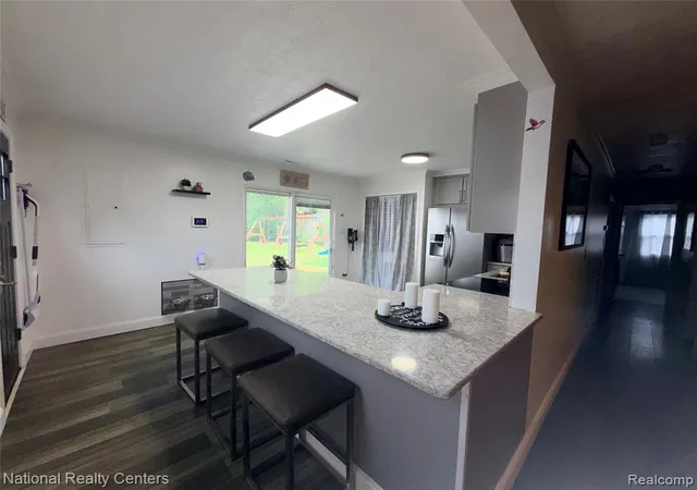 Photo 3 of Sale Pending at 3500 Grafton St, Lake Orion, MI 48359 1533 | MLS# 61010303 | Listing updated on 2026-10-04