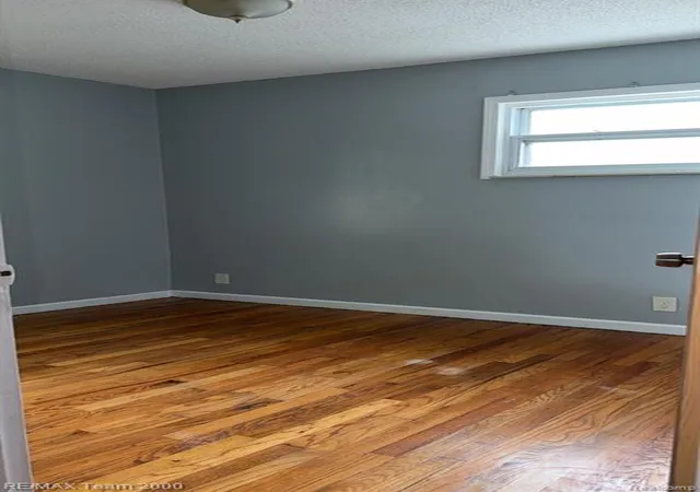 Homes for sale in Taylor, MI | 8094 Oak St, Taylor, MI 48180 | MLS# 61003724