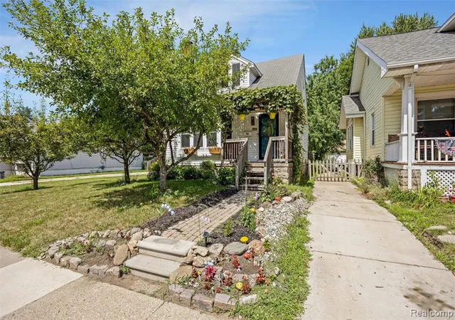 39th image of 731 Spencer St, Ferndale, MI 48220 | MLS# 61022705