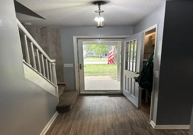 2nd image of 5378 Constrance Dr, Saginaw, MI 48603 | MLS# 50218637