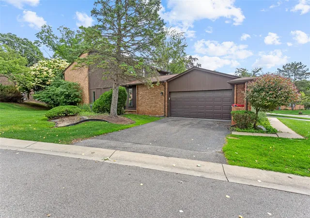 Photo 1 of Condo for sale at 2260 Bordeaux St, West Bloomfield, MI 48323 | MLS# 70539857 | Listing updated on 2026-08-26