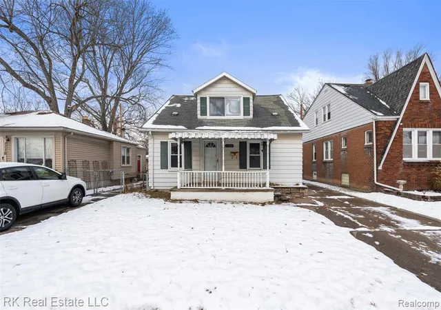 1st image of 1125 E Hayes Ave, Hazel Park, MI 48030 | MLS# 60956594