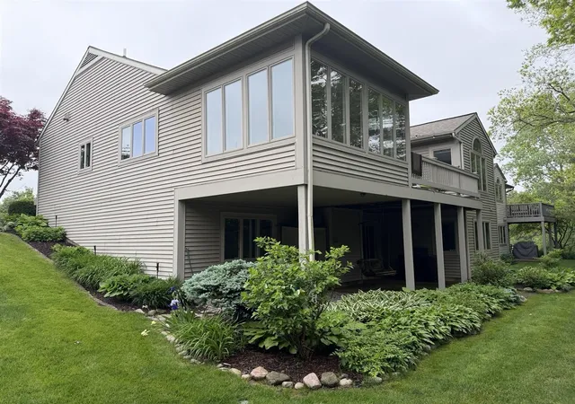 32nd image of 1910 Hidden Oak Ct, Grand Rapids, MI 49546 | MLS# 70534276