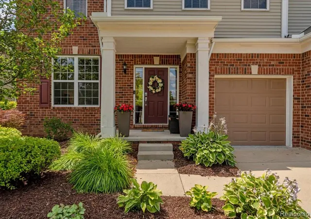 Photo 3 of Sale Pending at 58935 Winnowing Cir, South Lyon, MI 48178 | MLS# 61014206 | Listing updated on 2026-08-16