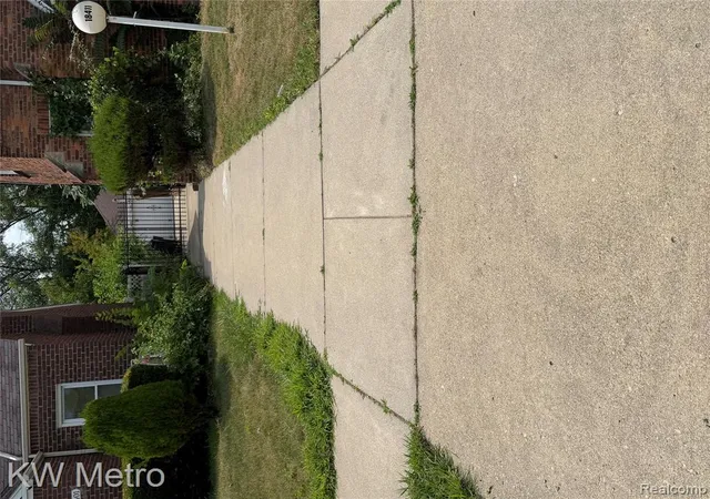 Photo 3 of Single family home for sale at 18411 Snowden St, Detroit, MI 48235 1361 | MLS# 61014970 | Listing updated on 2026-08-28