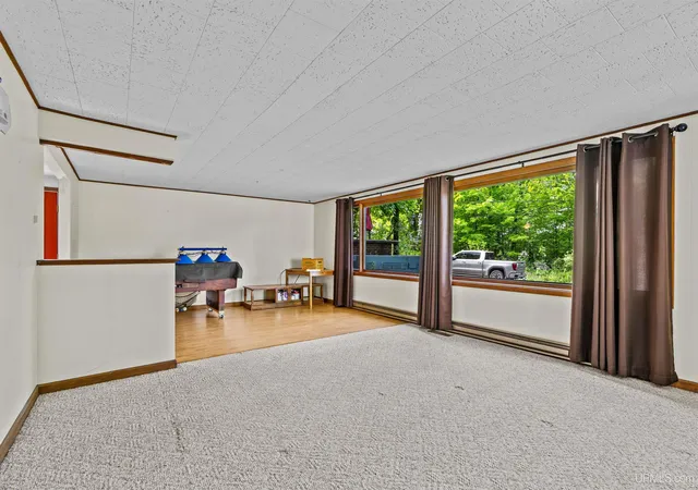 Photo 3 of Single family home for sale at 115 Calverley Ave, Houghton, MI 49931 | MLS# 50210239 | Listing updated on 2026-06-19