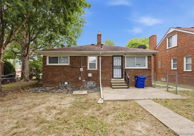 14th image of 15663 Carlisle St, Detroit, MI 48205 | MLS# 61016200