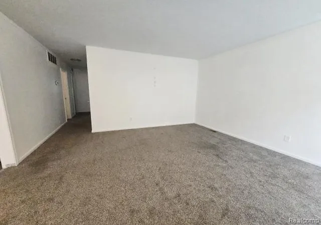 Photo 5 of Single family home for sale at 1292 Moulin Ave, Madison Heights, MI 48071 | MLS# 61010790 | Listing updated on 2026-08-17