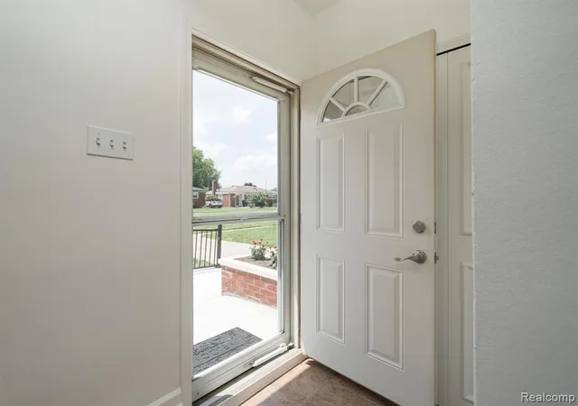 Photo 3 of Sale Pending at 35030 S Elmira St, Livonia, MI 48150 | MLS# 61009627 | Listing updated on 2026-07-28