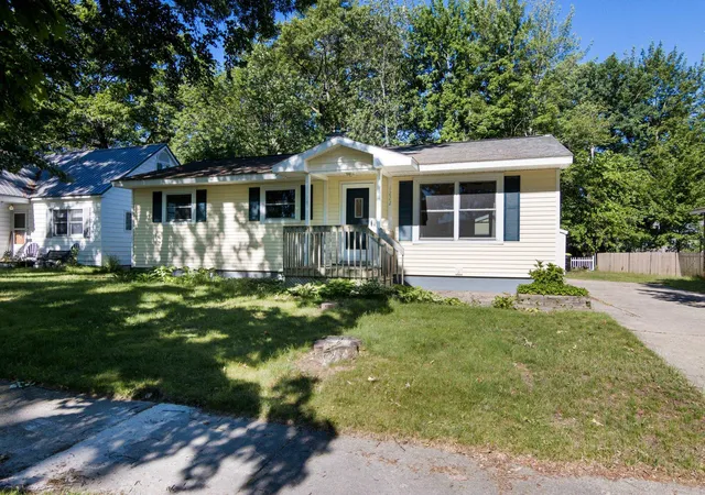 1st image of 1222 Arbutus Ct #Lot: 6, Traverse City, MI 49686 | MLS# 80070165