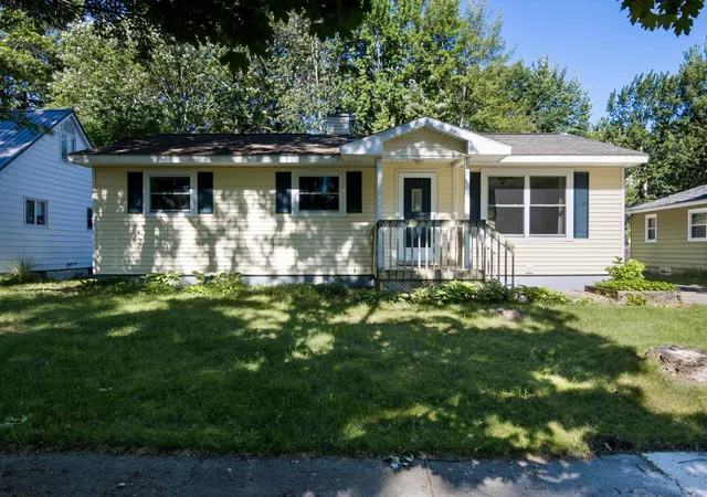 25th image of 1222 Arbutus Ct #Lot: 6, Traverse City, MI 49686 | MLS# 80070165