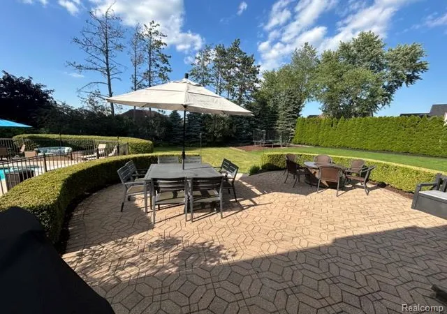 Photo 5 of Single family home for sale at 18987 Pine Ln, Macomb, MI 48042 | MLS# 61015359 | Listing updated on 2026-09-03