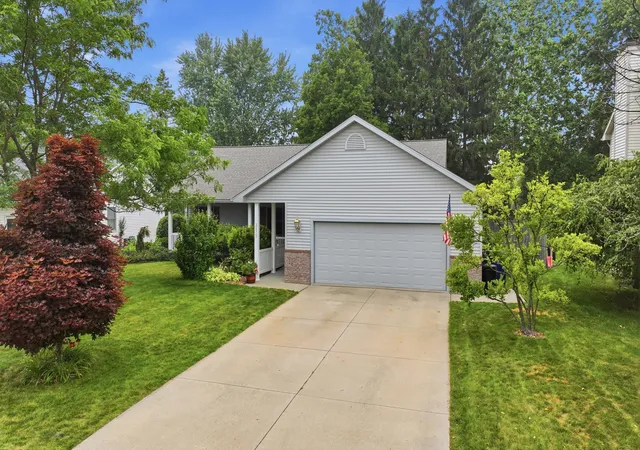 Photo 1 of Sale Pending at 3177 Setting Sun Blvd, Saginaw, MI 48603 | MLS# 50215499 | Listing updated on 2026-08-24