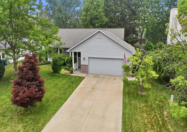 Photo 3 of Sale Pending at 3177 Setting Sun Blvd, Saginaw, MI 48603 | MLS# 50215499 | Listing updated on 2026-08-24