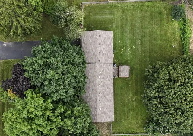 Photo 3 of Single family home for sale at 4285 N Manor Wood Dr, Traverse City, MI 49685 | MLS# 80072833 | Listing updated on 2026-09-17