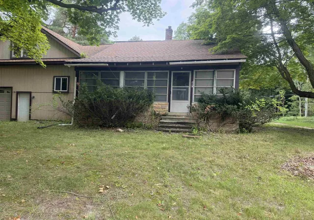 1st image of 714 N Sashabaw Dr, Ortonville, MI 48462 | MLS# 50219764