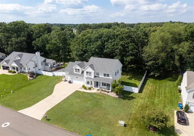 3rd image of 5250 Stapleton Dr, Kalamazoo, MI 49009 | MLS# 70544295