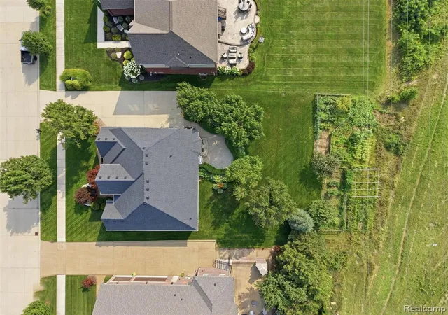 Photo 65 of Single family home for sale at 54867 Preston Pines Ln, Shelby Township, MI 48315 | MLS# 61020018 | Listing updated on 2026-08-31
