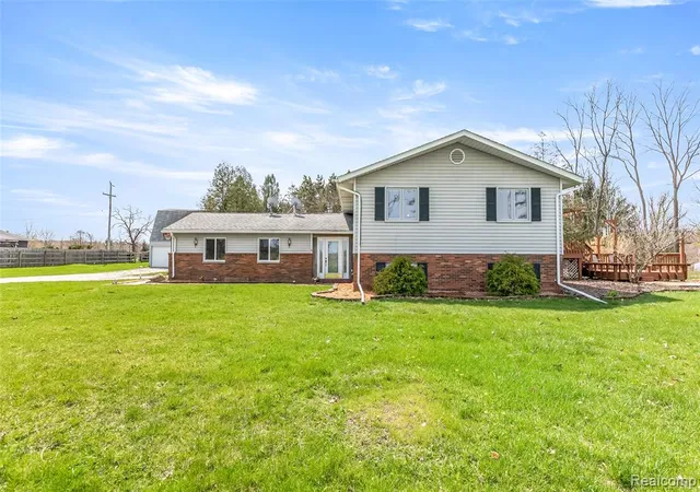 Photo 1 of Single family home for sale at 15395 Osius Rd, Chelsea, MI 48118 9492 | MLS# 61024392 | Listing updated on 2026-09-14