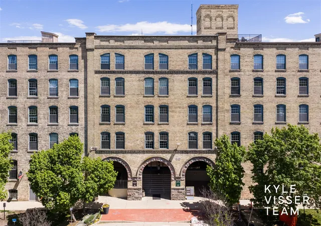 Homes for sale in Grand Rapids, MI | 940 Monroe Ave #503, Grand Rapids, MI 49503 | MLS# 70531258