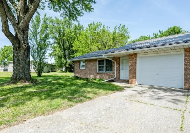 Homes for sale in Benton Harbor, MI | 6830 E Napier Ave, Benton Harbor, MI 49022 | MLS# 70544259