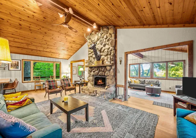 Photo 3 of Sale Pending at 11008 Corey Lake Rd, Three Rivers, MI 49093 | MLS# 70498714 | Listing updated on 2026-04-01