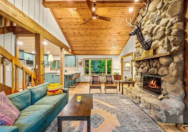 Photo 4 of Sale Pending at 11008 Corey Lake Rd, Three Rivers, MI 49093 | MLS# 70498714 | Listing updated on 2026-04-01