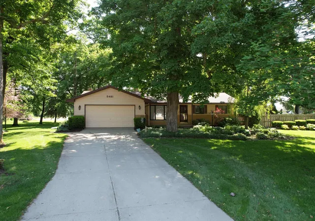 Photo 1 of Single Family Residence at 5481 Sheridan Ave, Durand, MI 48429 | MLS# 50209352 | | Sold on 2026-07-09