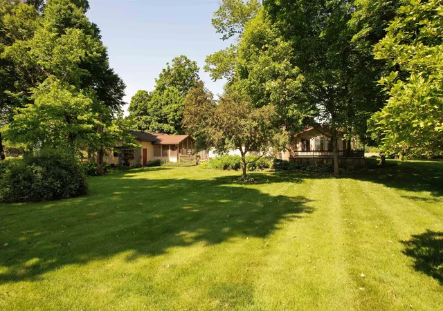 Photo 4 of Single Family Residence at 5481 Sheridan Ave, Durand, MI 48429 | MLS# 50209352 | | Sold on 2026-07-09