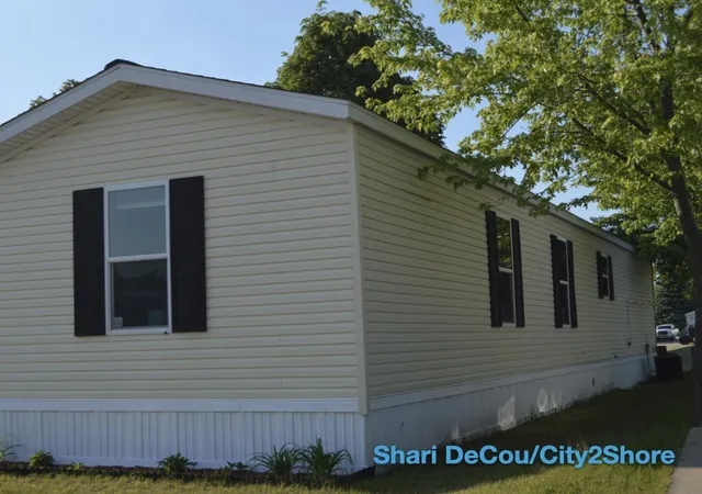 5th image of 441 Tanglewood Dr #67, Middleville, MI 49333 | MLS# 70534556