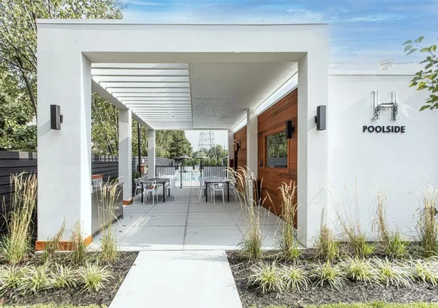2nd image of 533 E Harrison, Royal Oak, MI 48067