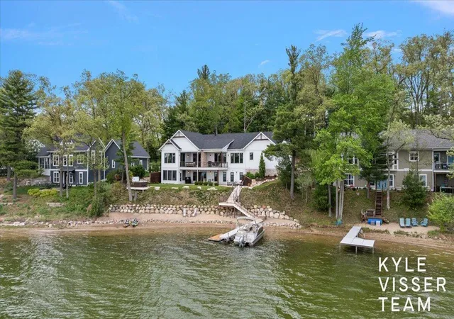 Homes for sale in Newaygo, MI | 5109 E Manitou Wy, Newaygo, MI 49337 | MLS# 70533595