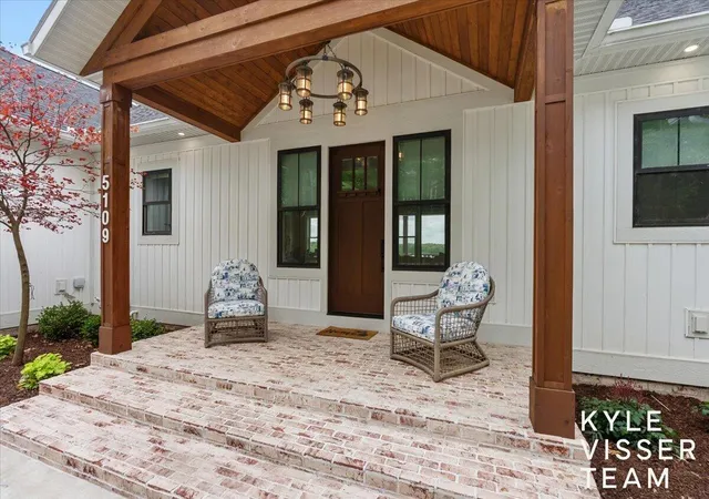 5th image of 5109 E Manitou Wy, Newaygo, MI 49337 | MLS# 70533595